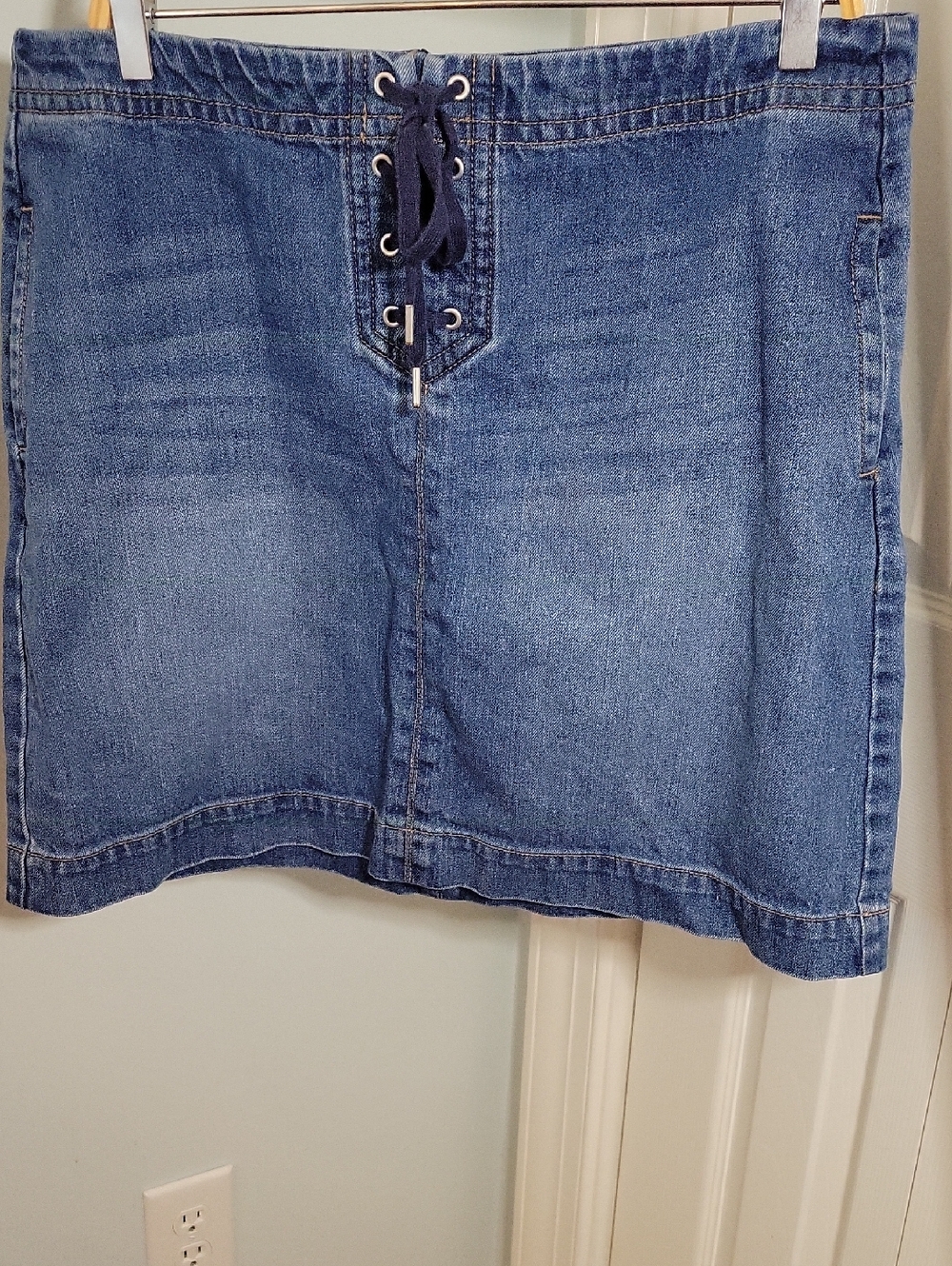 Ann Taylor LOFT Classic Blue Denim Lace Up Jean Skirt Size 14